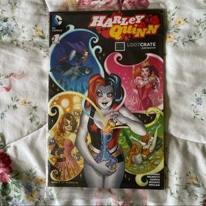 Mint Exclusive Harley Quinn comic LootCrate